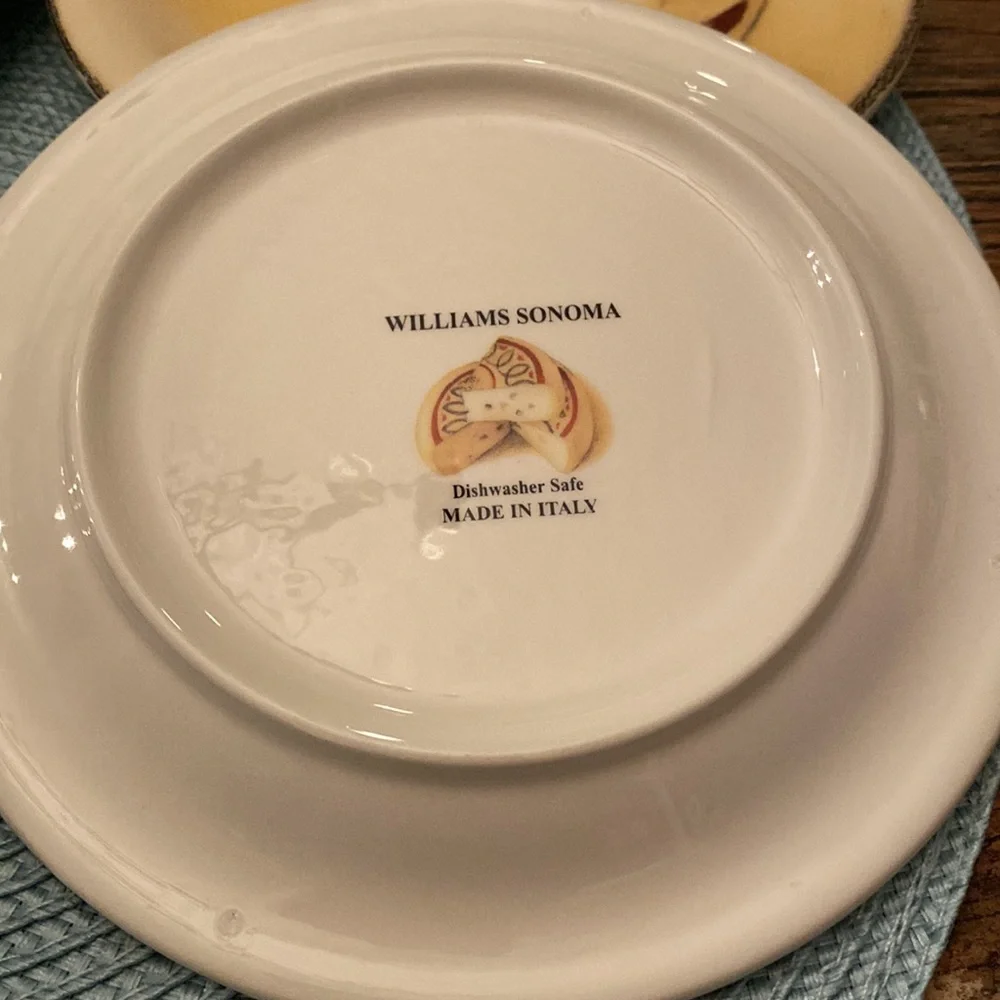 Fromage by Williams Sonoma, 4 Appetizer Plates